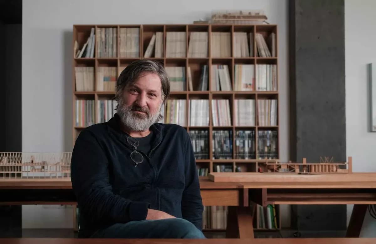 칠레 건축가 스밀얀 라디치, 2026 프리츠커상 수상