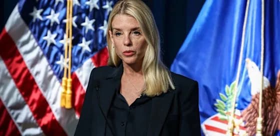 파나마 엘 카뇨 유적지, 천 년 전 금 장신구 가득한 고위 지도자 무덤 발굴